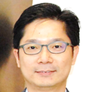 Professor Leo Poon (Professor at School of Public Health, HKU)